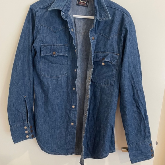 Vintage Levi’s western jean shirt size small mens - Picture 3 of 4